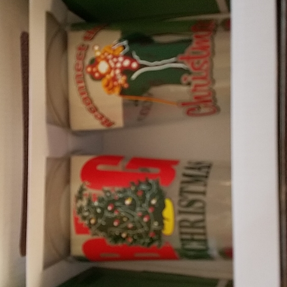 NIB. National Lampoon's Christmas Vacation Glass & Ice Cube Tray Combo - Picture 3 of 6